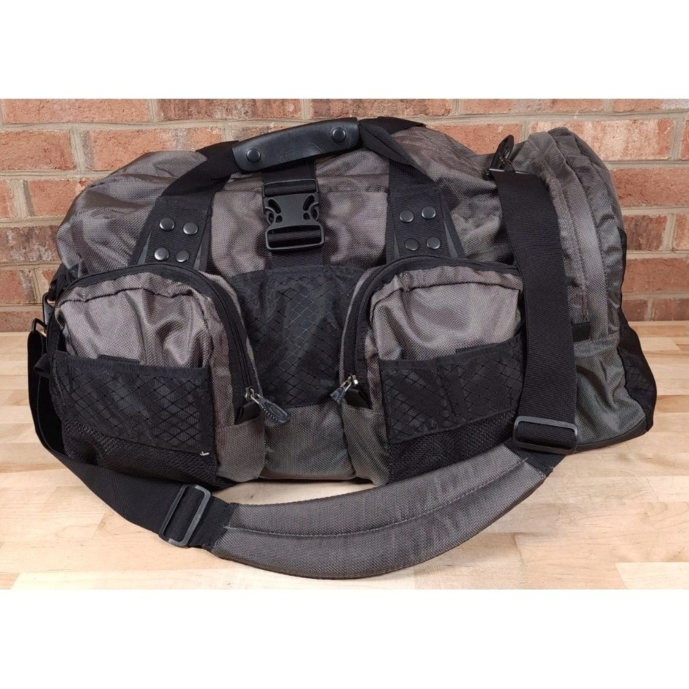 Oakley‎ Icon 2.0 Software Gray Black Nylon Large Duffle Bag Y2K